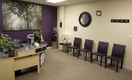 Hinsdale, IL chiropractor office